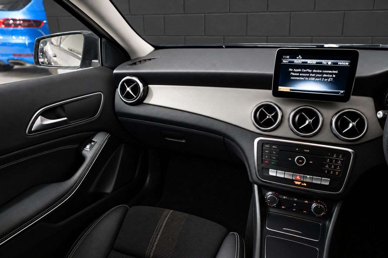 2018 MERCEDES-BENZ GLA 2018 MERCEDES-BENZ GLA