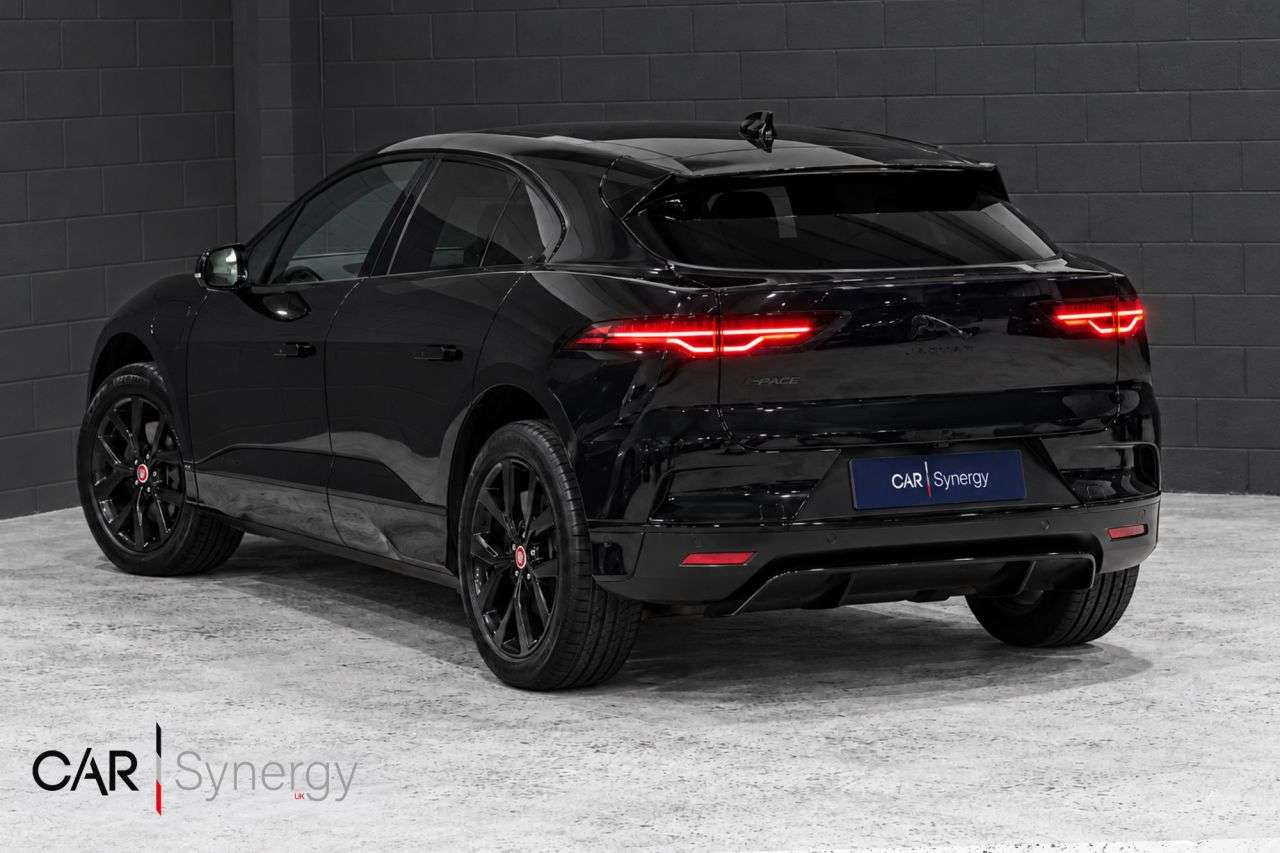 A 2022 JAGUAR I-PACE 400 90kWh HSE Black SUV 5dr Electric Auto 4WD (400 ps) / STUNNING CAR! A 2022 JAGUAR I-PACE 400 90kWh HSE Black SUV 5dr Electric Auto 4WD (400 ps) / STUNNING CAR!