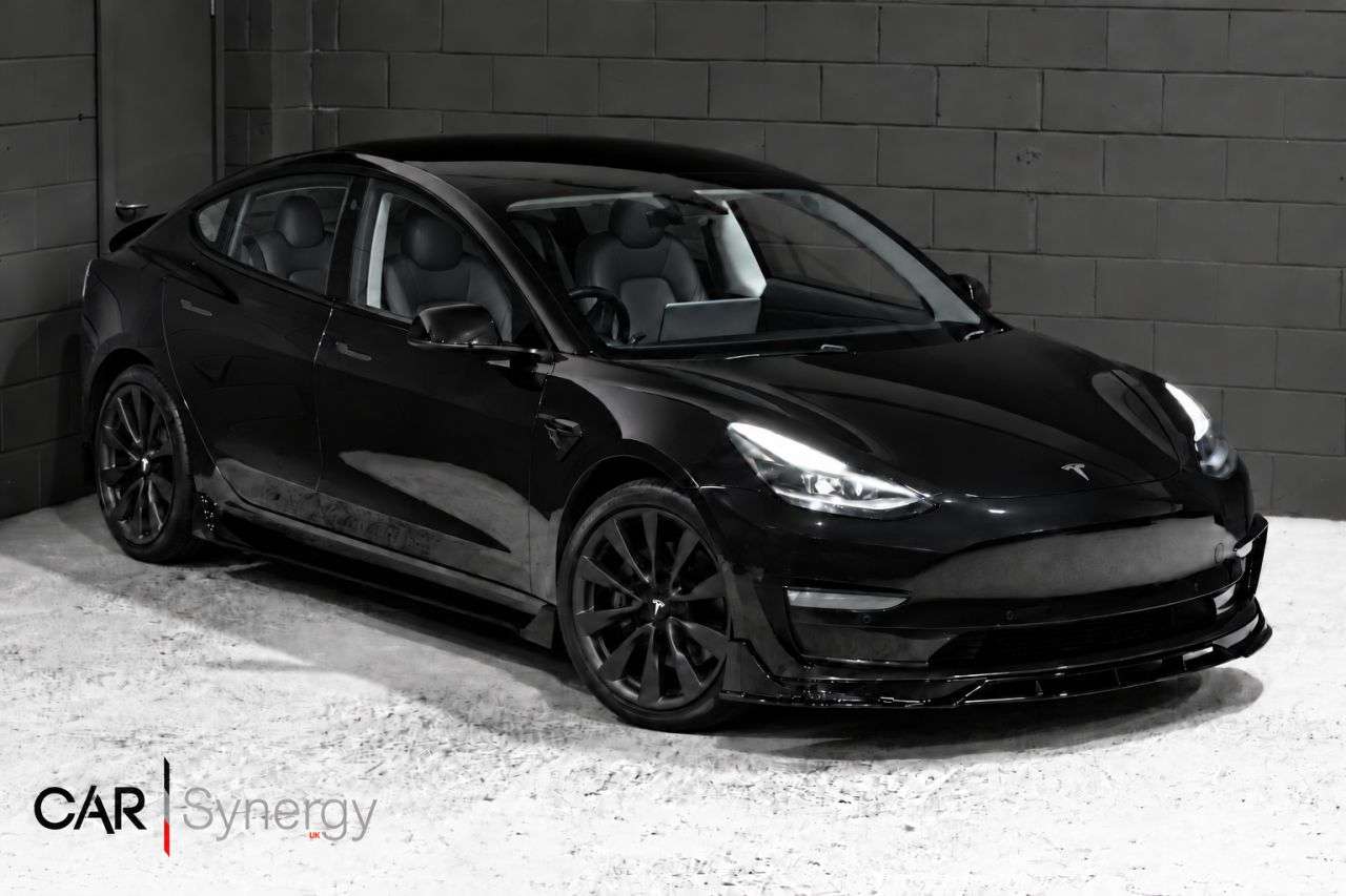 A 2020 TESLA MODEL 3 (Dual Motor) Long Range Saloon 4dr Electric Auto 4WDE (346 ps) / 2 YEAR TES A 2020 TESLA MODEL 3 (Dual Motor) Long Range Saloon 4dr Electric Auto 4WDE (346 ps) / 2 YEAR TES