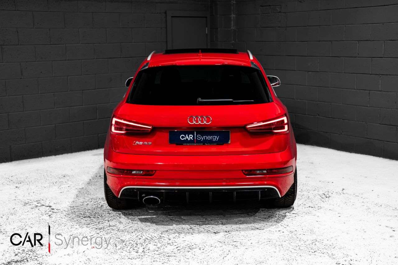 2015 AUDI RS Q3 2015 AUDI RS Q3