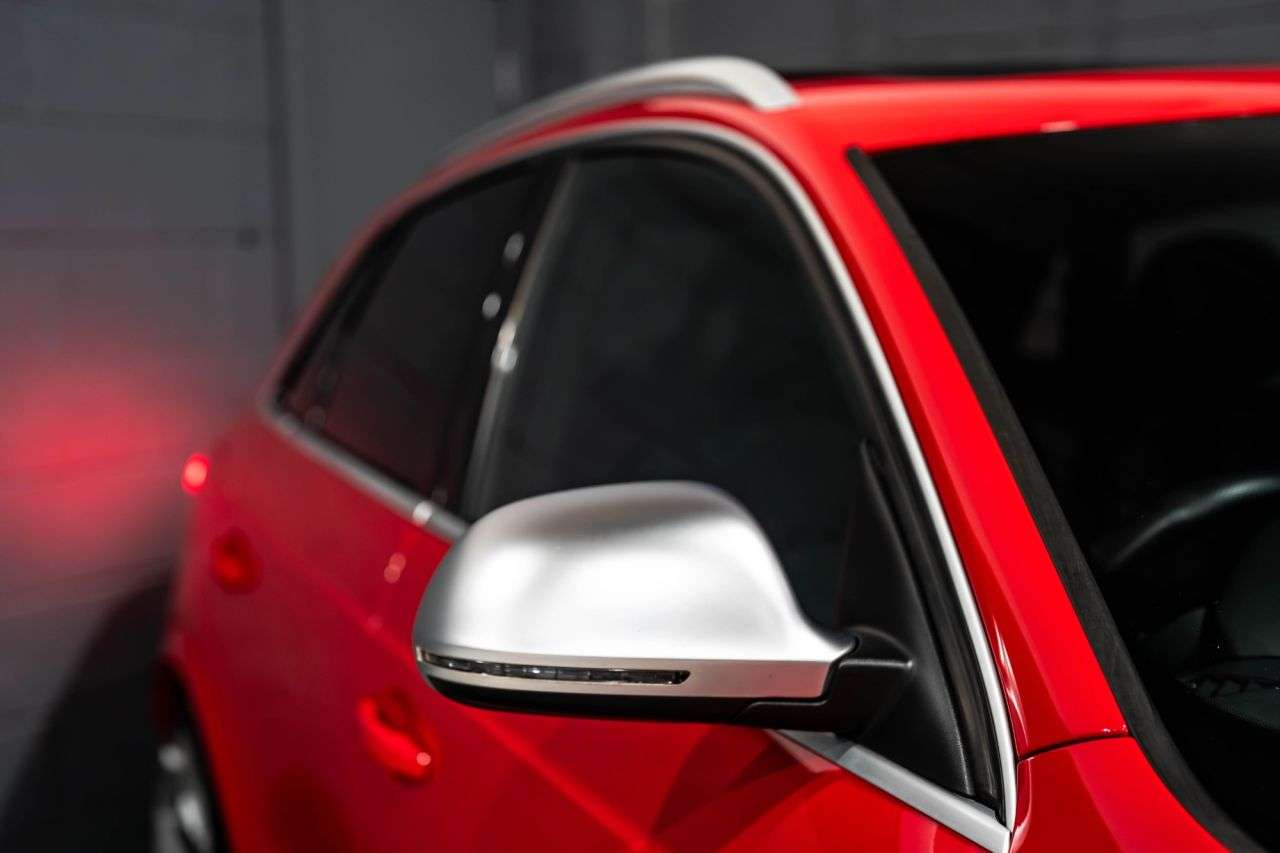 2015 AUDI RS Q3 2015 AUDI RS Q3