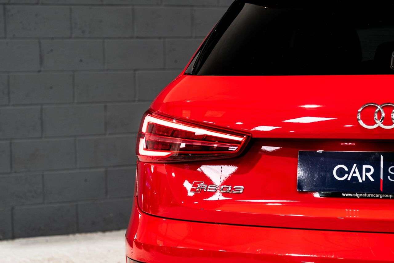 2015 AUDI RS Q3 2015 AUDI RS Q3