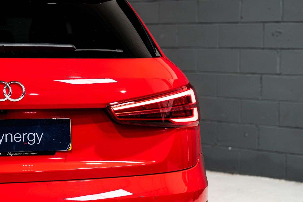 2015 AUDI RS Q3 2015 AUDI RS Q3