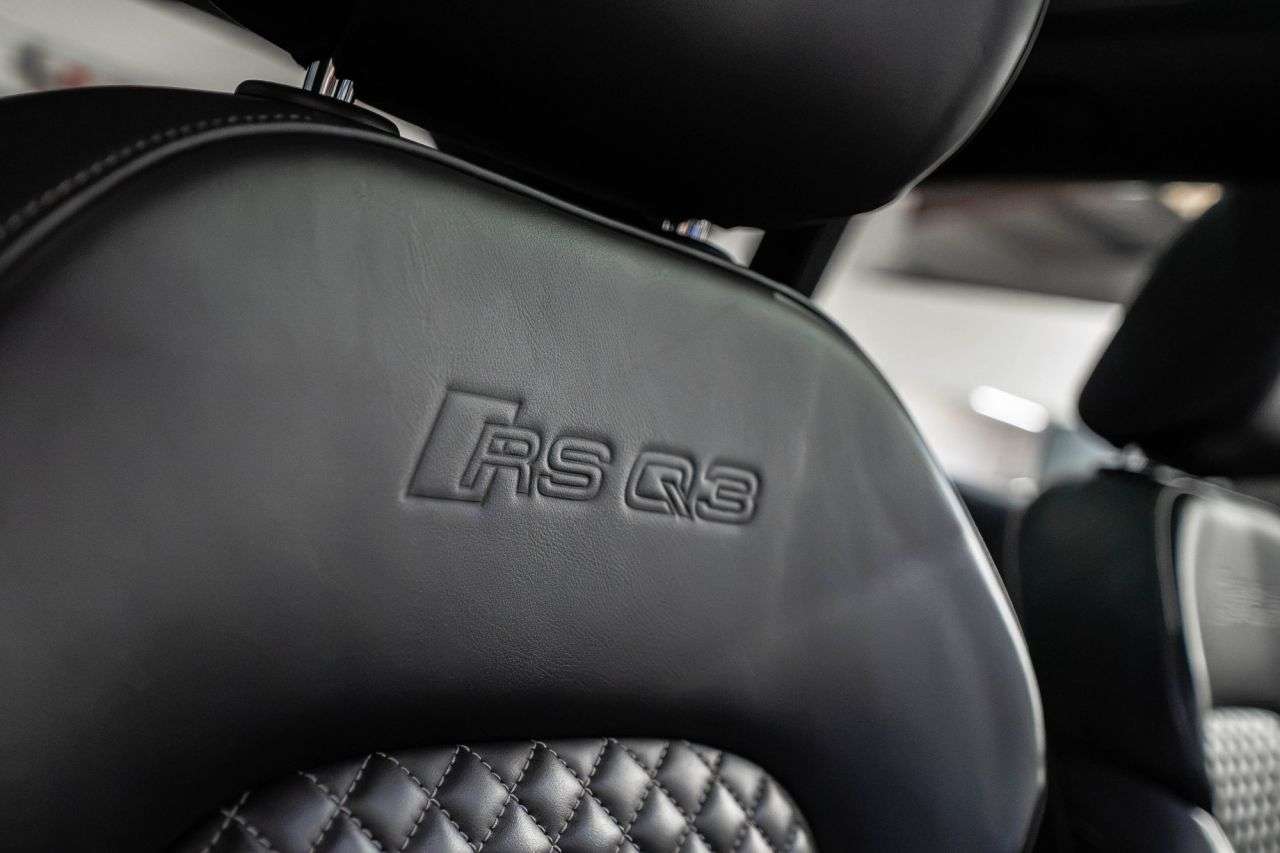 2015 AUDI RS Q3 2015 AUDI RS Q3