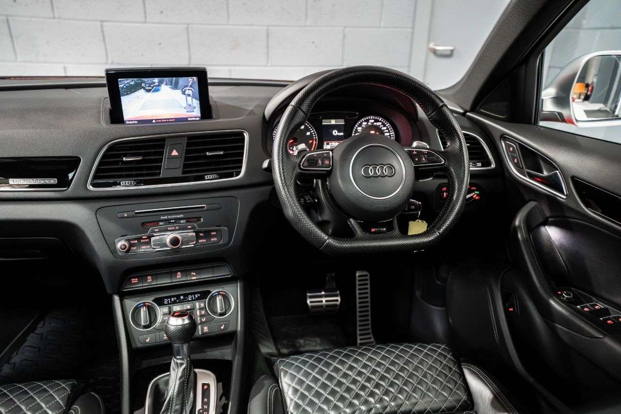 2015 AUDI RS Q3 2015 AUDI RS Q3