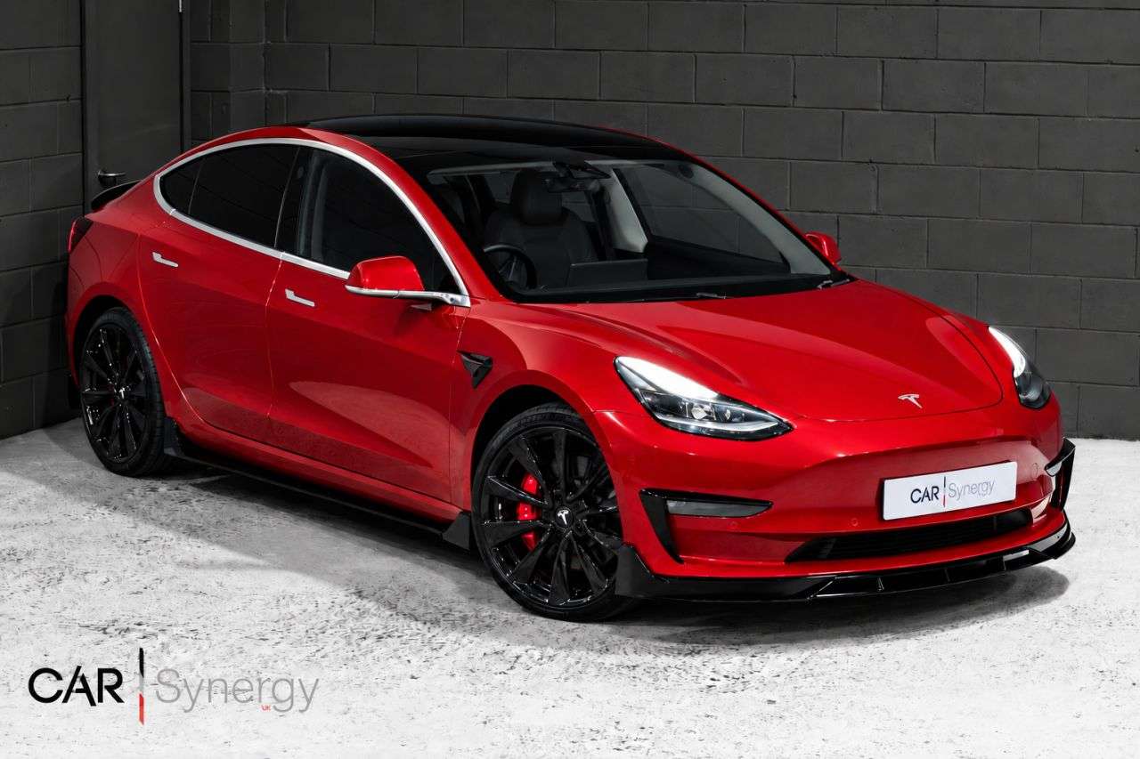 A 2020 TESLA MODEL 3 (Dual Motor) Performance Saloon 4dr Electric Auto 4WDE (Performance Upgrade A 2020 TESLA MODEL 3 (Dual Motor) Performance Saloon 4dr Electric Auto 4WDE (Performance Upgrade