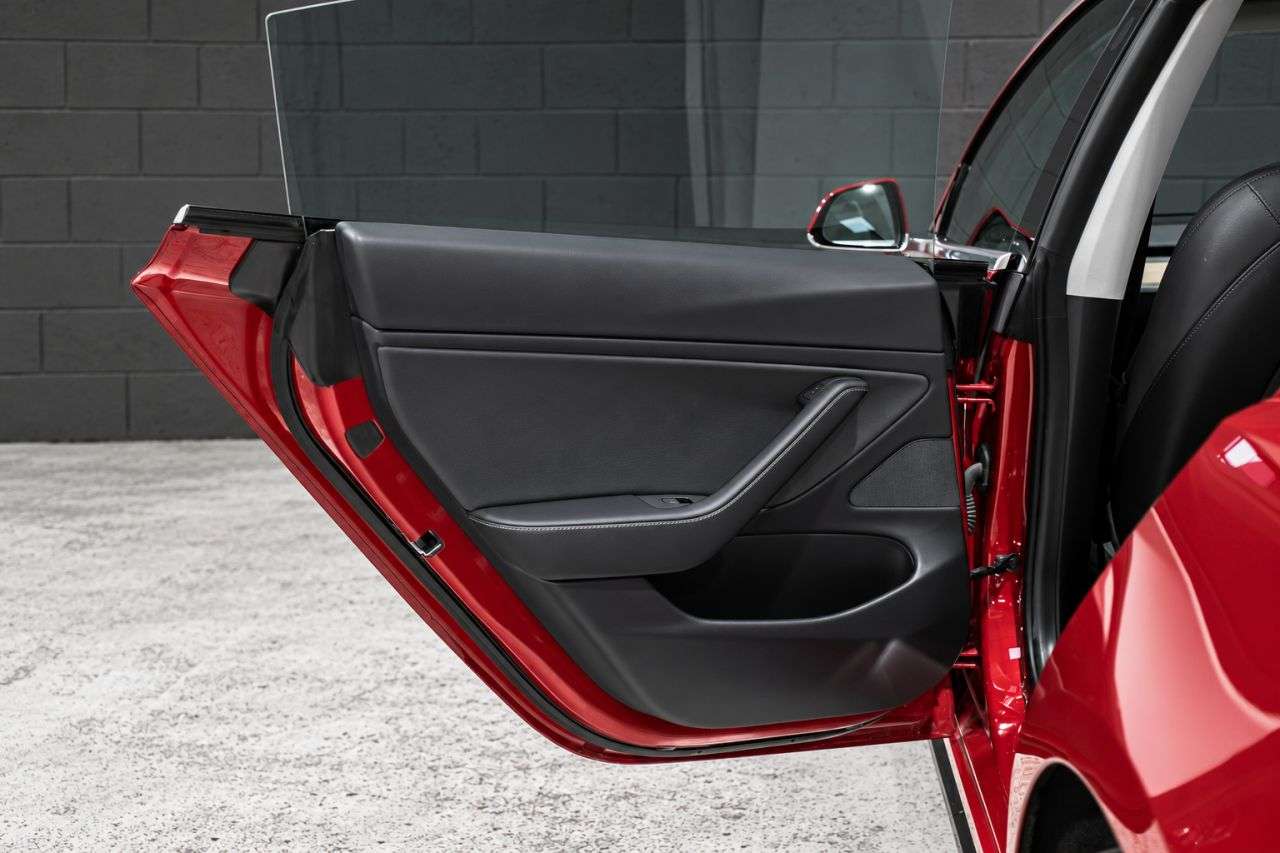 2020 TESLA MODEL 3 2020 TESLA MODEL 3
