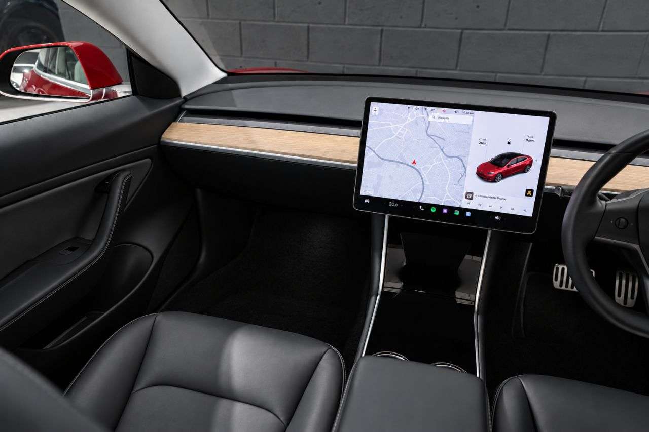 2020 TESLA MODEL 3 2020 TESLA MODEL 3