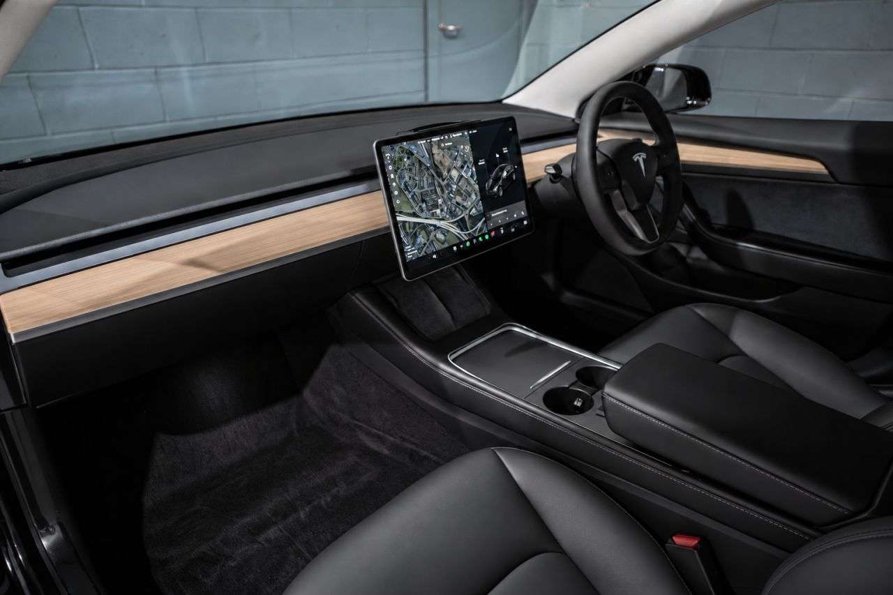 2021 TESLA MODEL 3 2021 TESLA MODEL 3