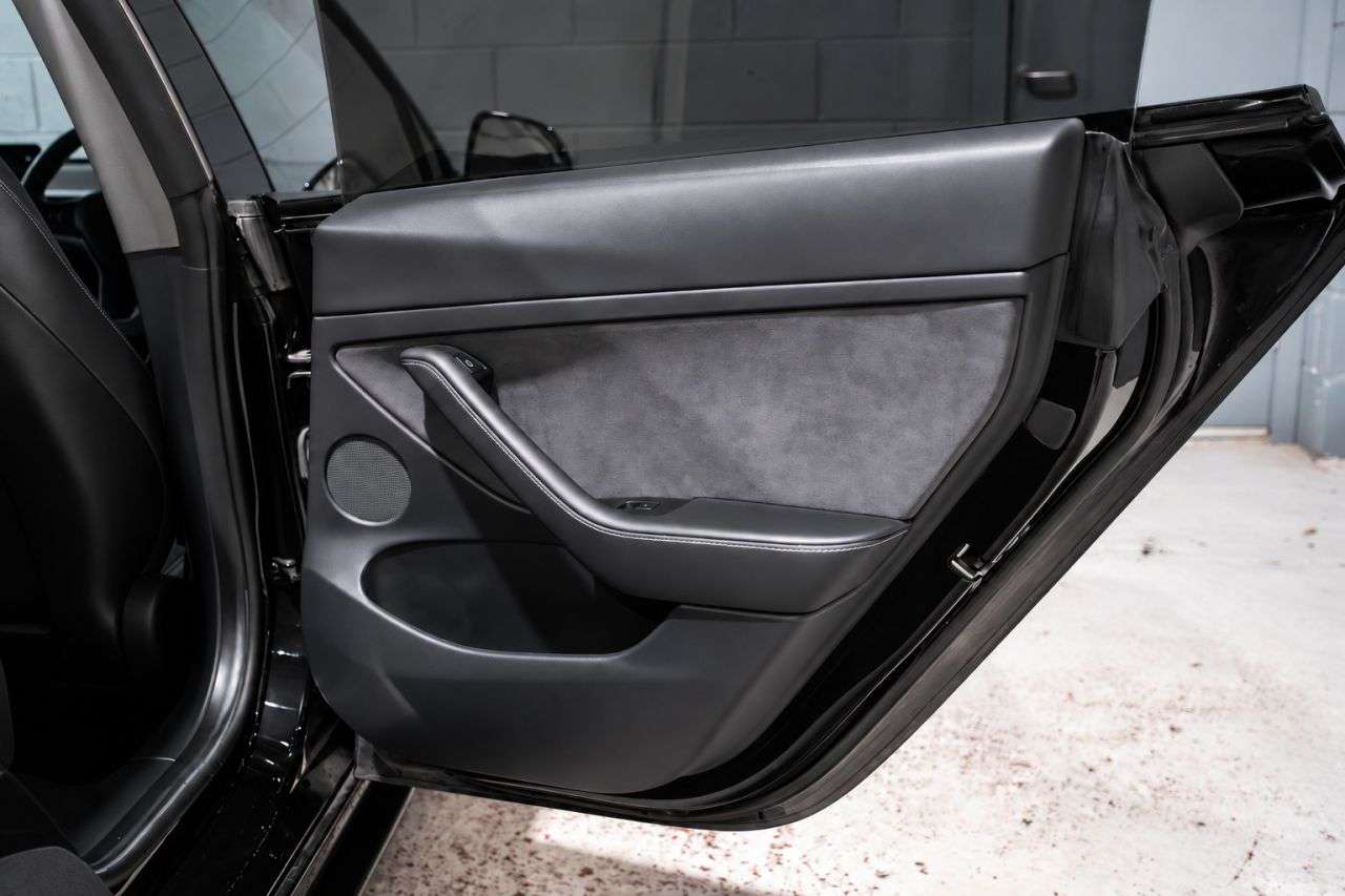 2021 TESLA MODEL 3 2021 TESLA MODEL 3