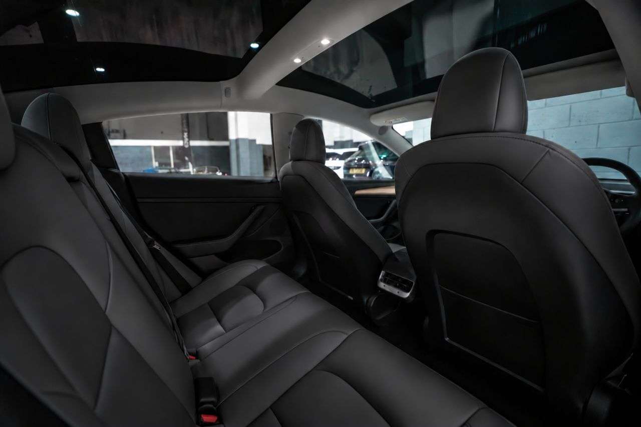 2021 TESLA MODEL 3 2021 TESLA MODEL 3