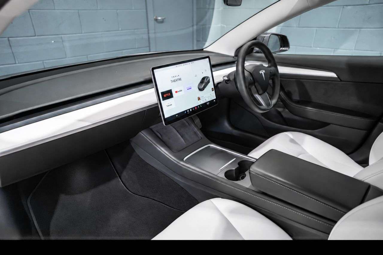2021 TESLA MODEL 3 2021 TESLA MODEL 3