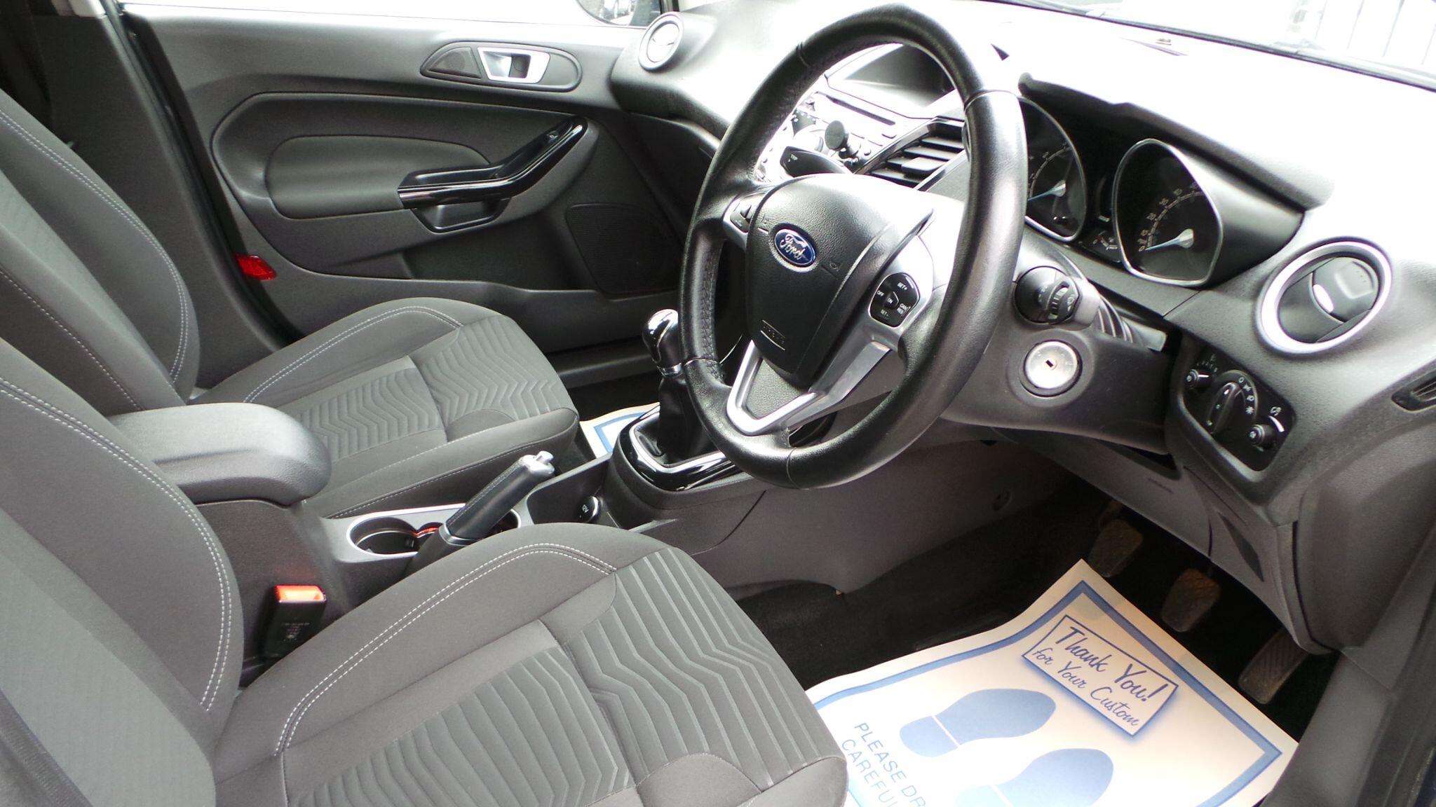 2015 FORD FIESTA 2015 FORD FIESTA