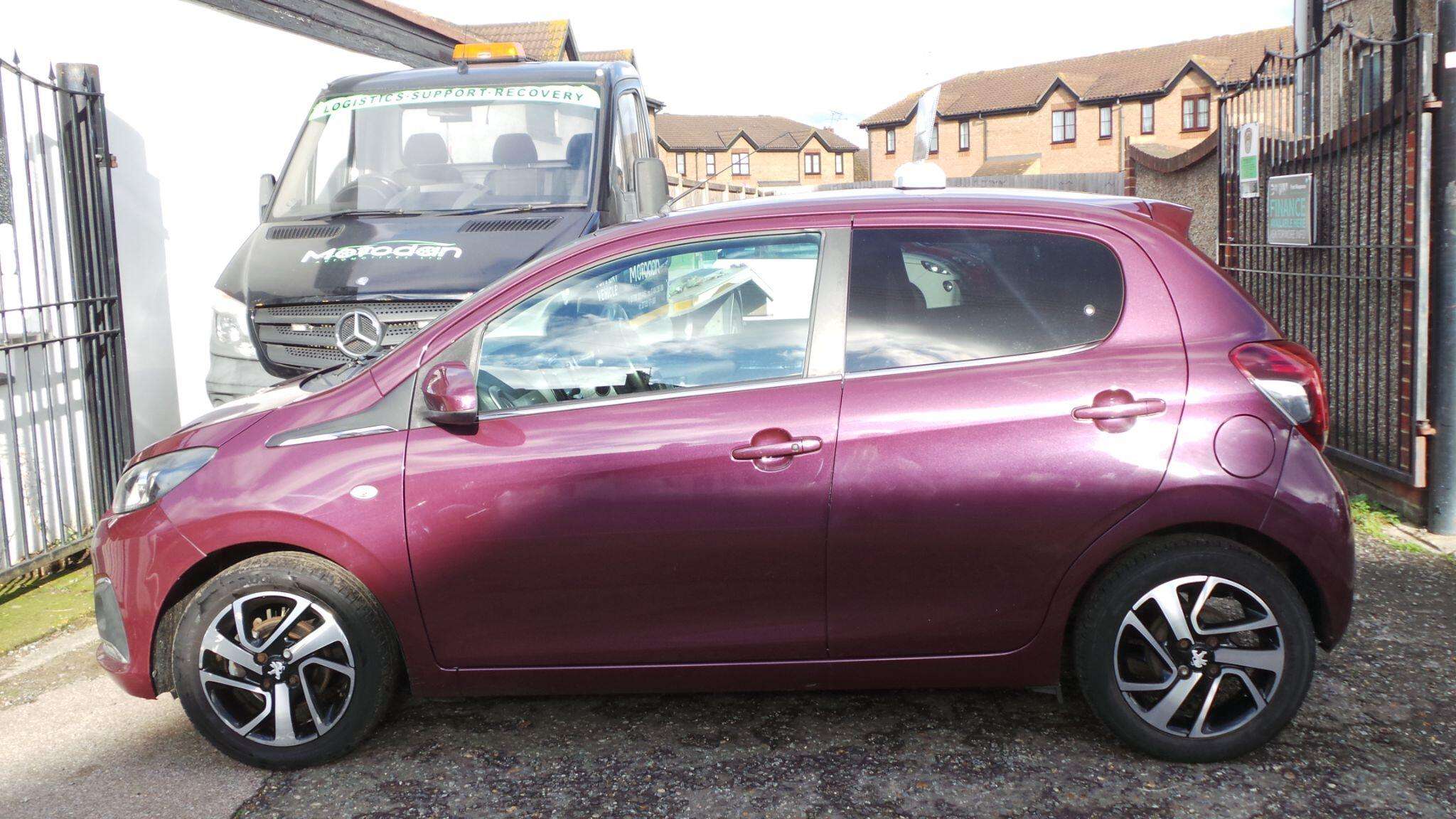 2015 PEUGEOT 108 2015 PEUGEOT 108