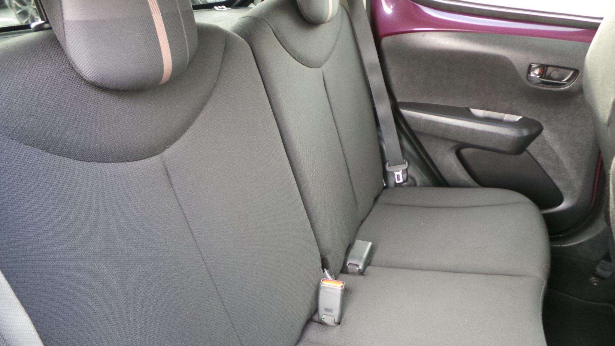 2015 PEUGEOT 108 2015 PEUGEOT 108