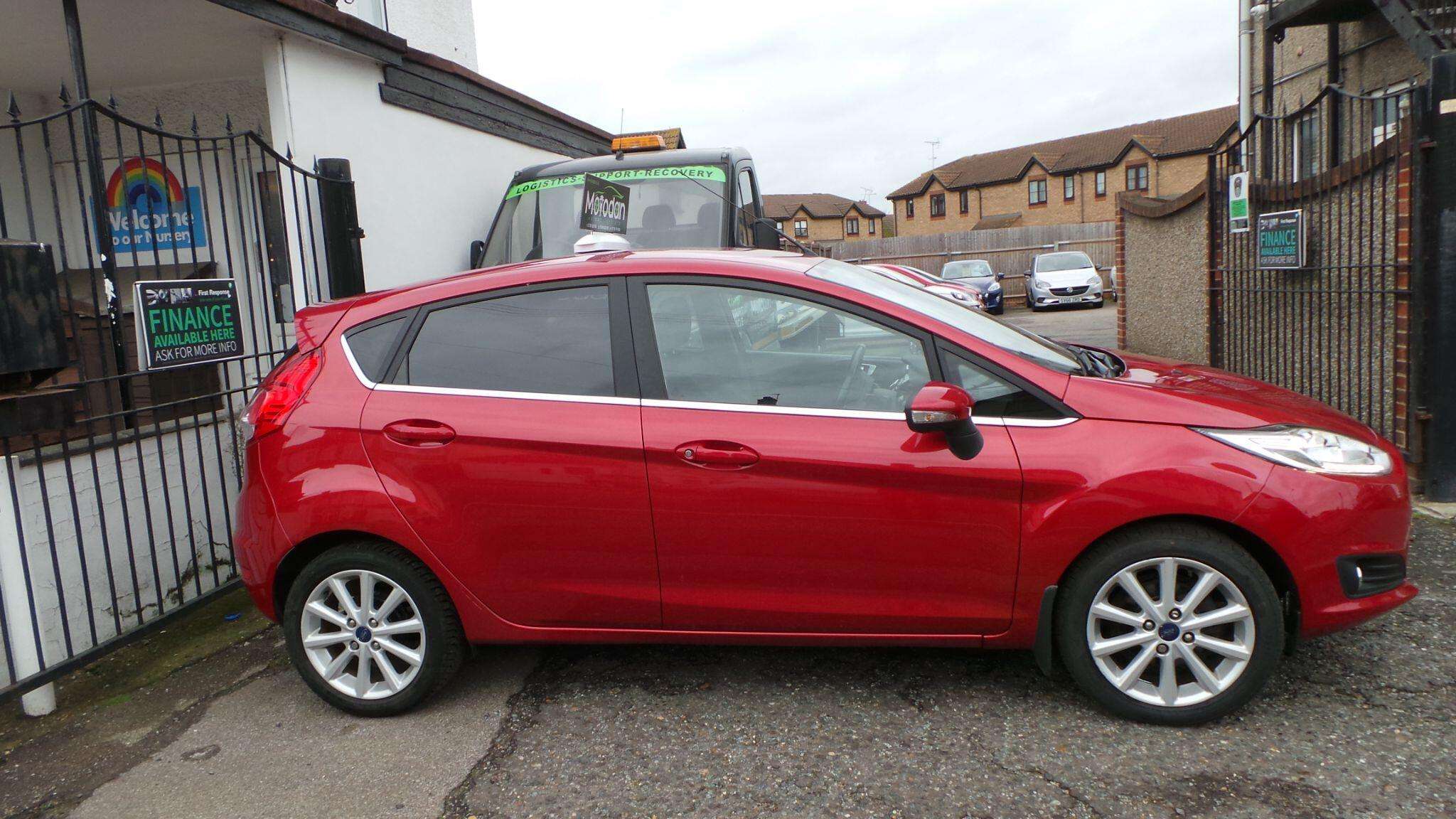 2015 FORD FIESTA 2015 FORD FIESTA