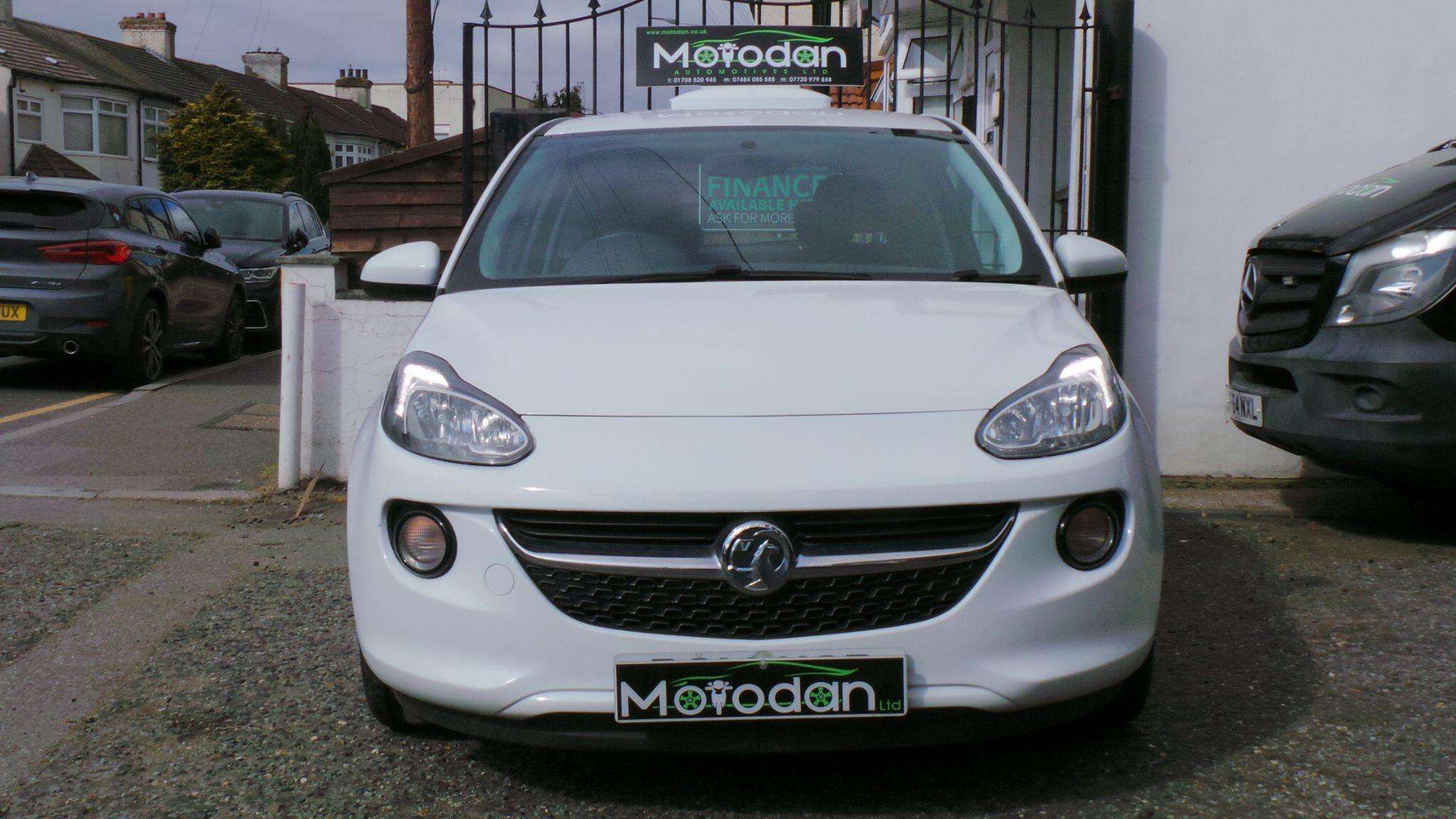 A 2014 VAUXHALL ADAM 1.4 16v JAM Euro 5 3dr A 2014 VAUXHALL ADAM 1.4 16v JAM Euro 5 3dr