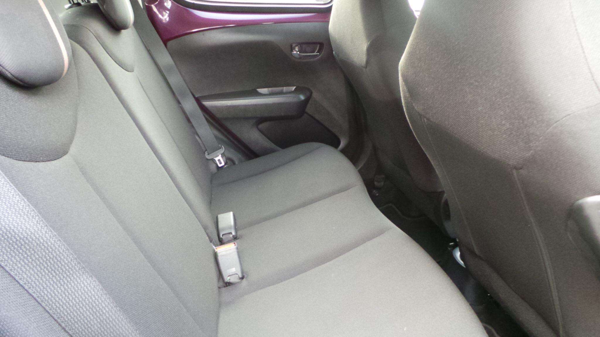 2015 PEUGEOT 108 2015 PEUGEOT 108