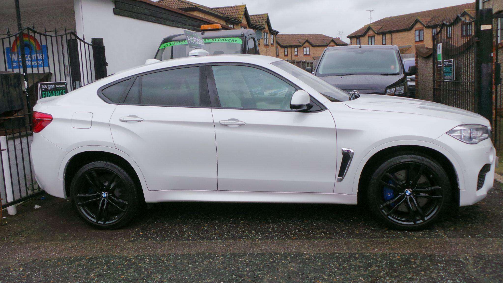 2016 BMW X6 2016 BMW X6