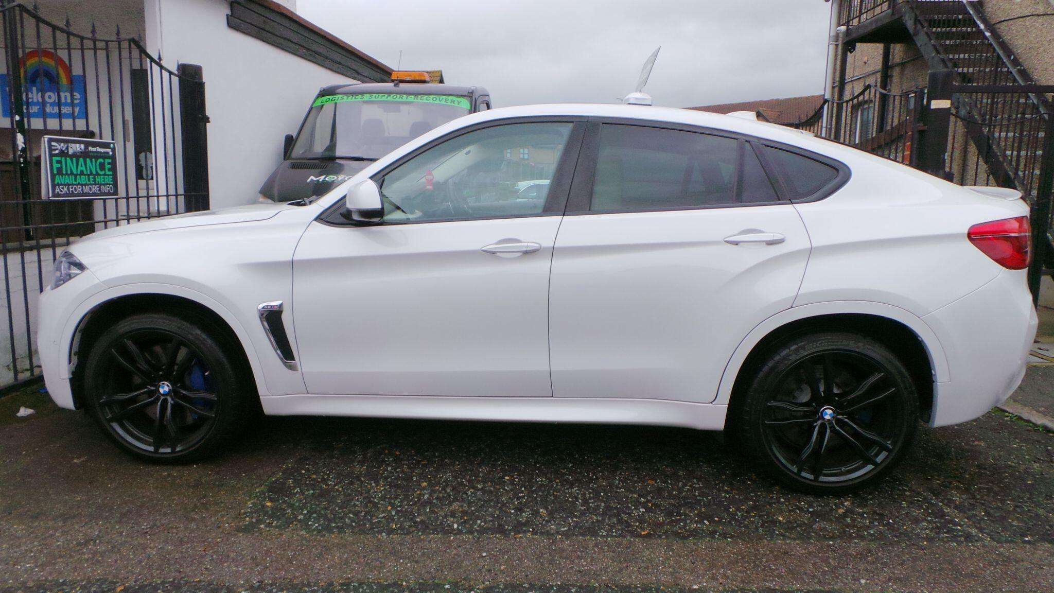 2016 BMW X6 2016 BMW X6