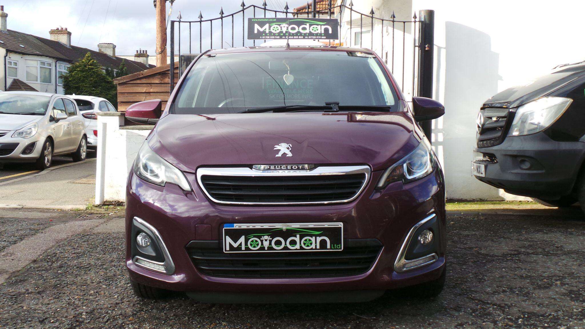 A 2015 PEUGEOT 108 1.2 PureTech Allure Euro 6 5dr A 2015 PEUGEOT 108 1.2 PureTech Allure Euro 6 5dr