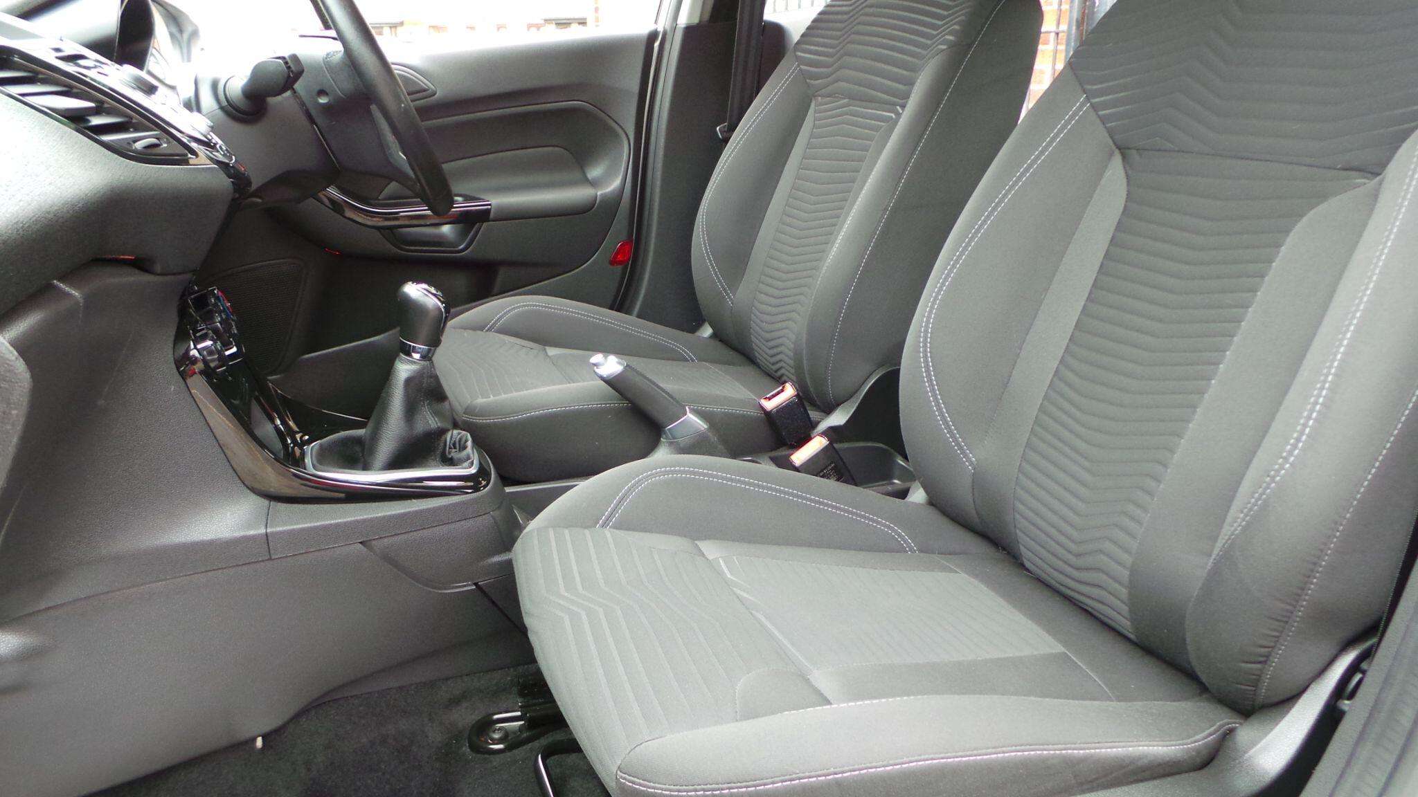 2015 FORD FIESTA 2015 FORD FIESTA