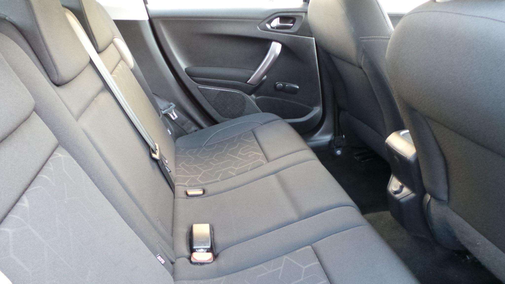 2016 PEUGEOT 2008 2016 PEUGEOT 2008