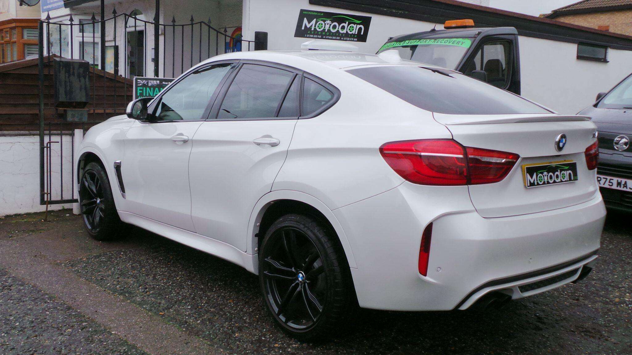 2016 BMW X6 2016 BMW X6