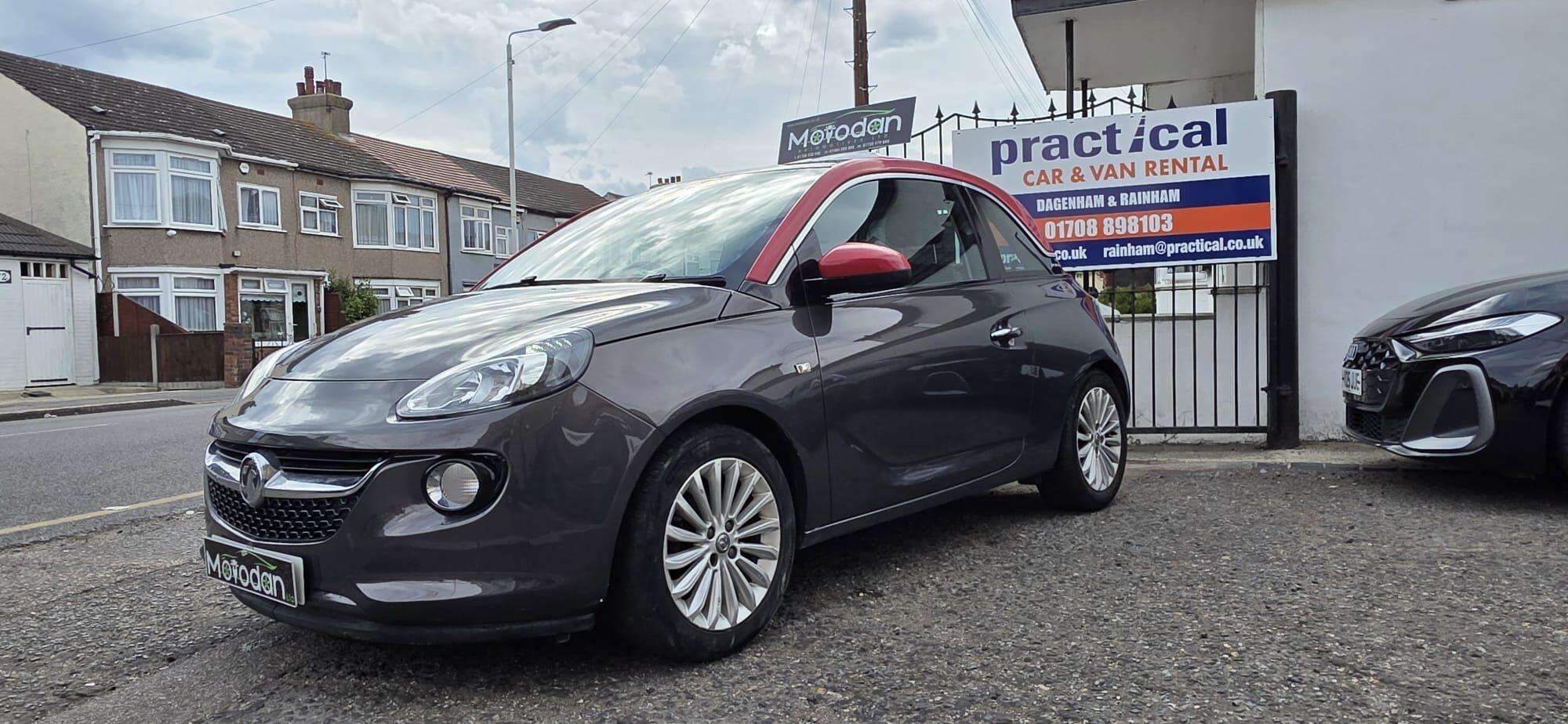 A 2015 VAUXHALL ADAM 1.2i GLAM Euro 6 3dr A 2015 VAUXHALL ADAM 1.2i GLAM Euro 6 3dr