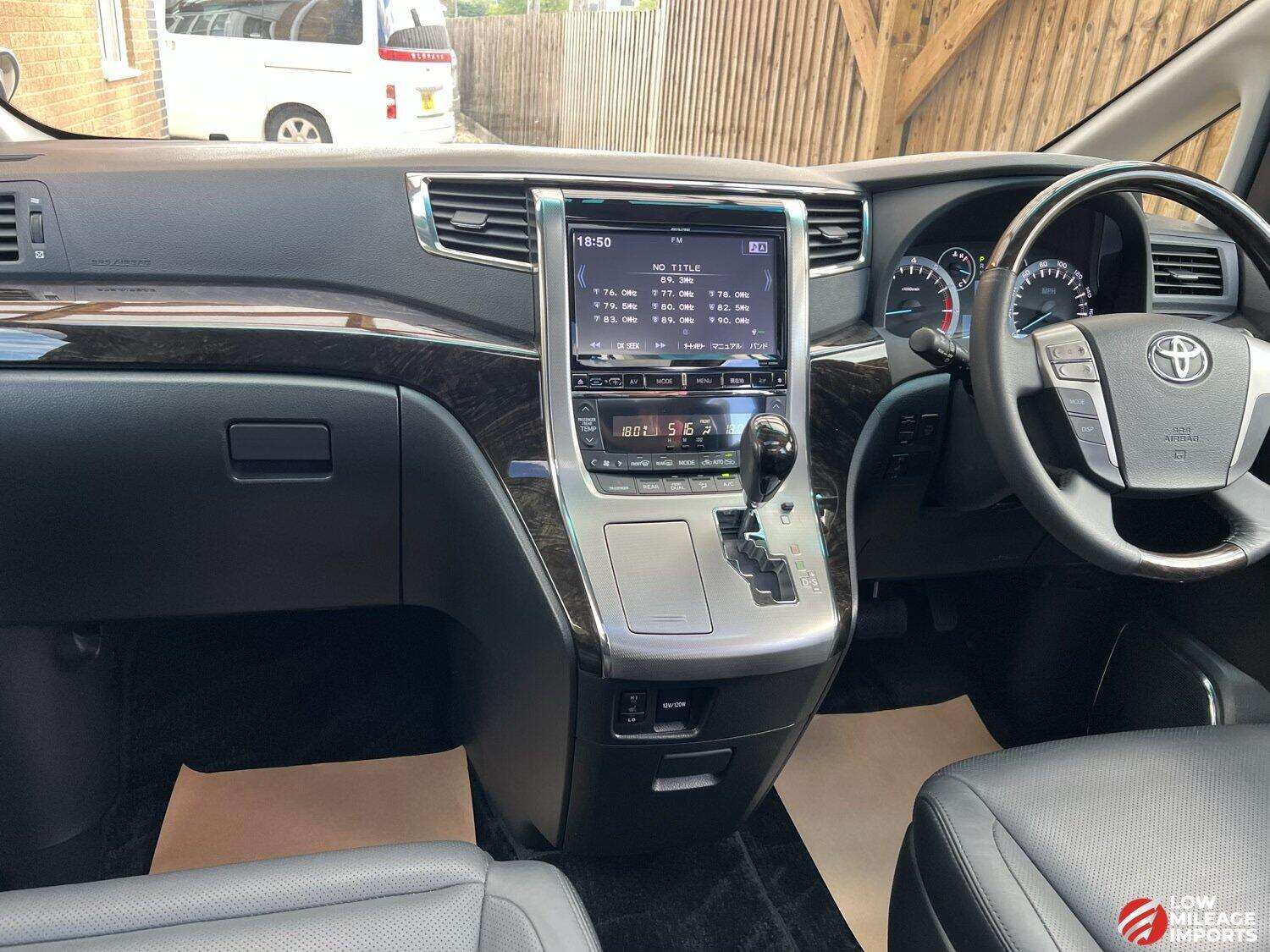 2014 TOYOTA ALPHARD 2014 TOYOTA ALPHARD
