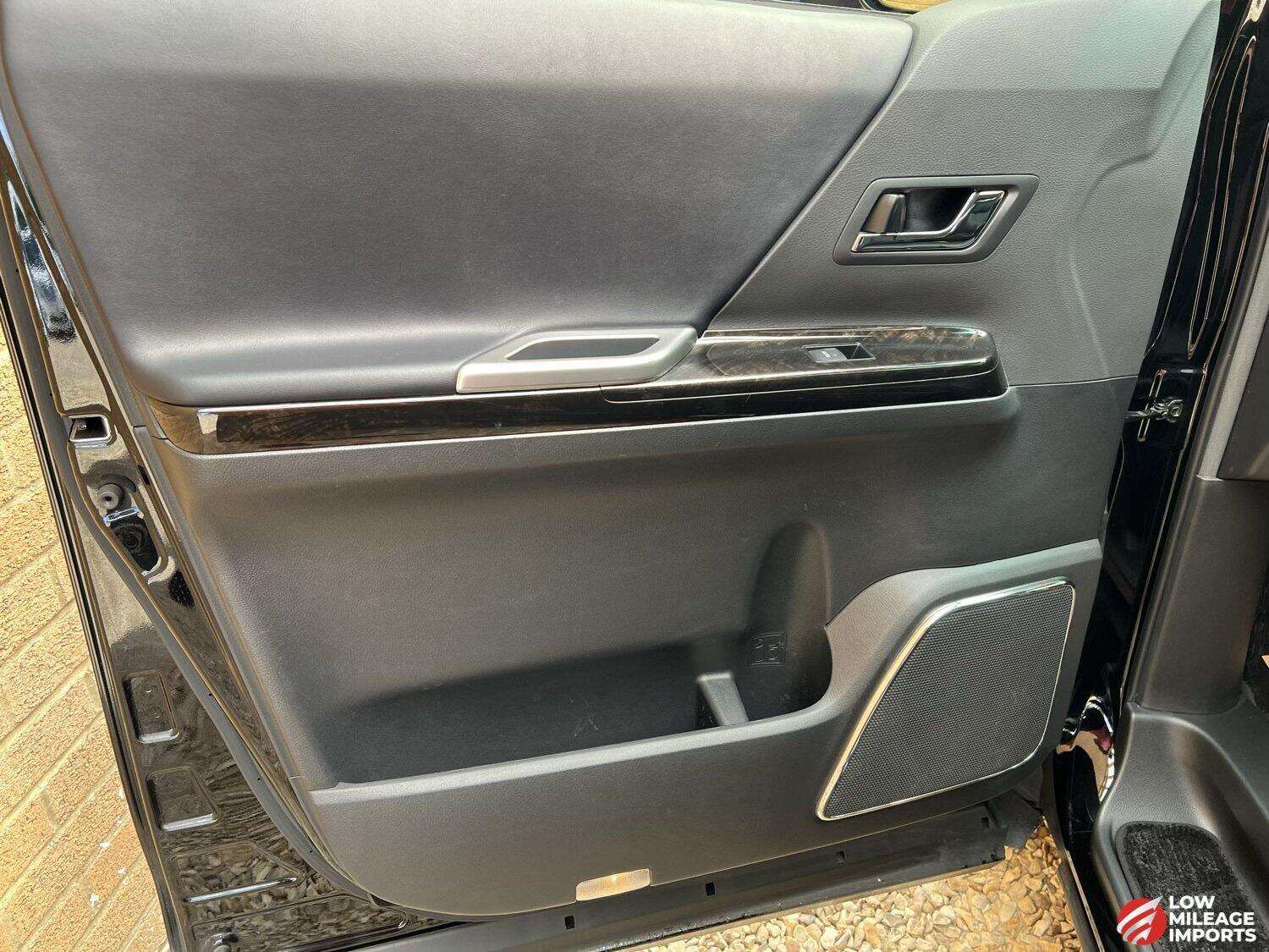 2012 TOYOTA ALPHARD 2012 TOYOTA ALPHARD