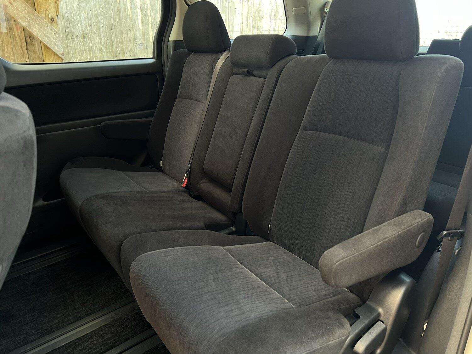 2013 TOYOTA ALPHARD 2013 TOYOTA ALPHARD