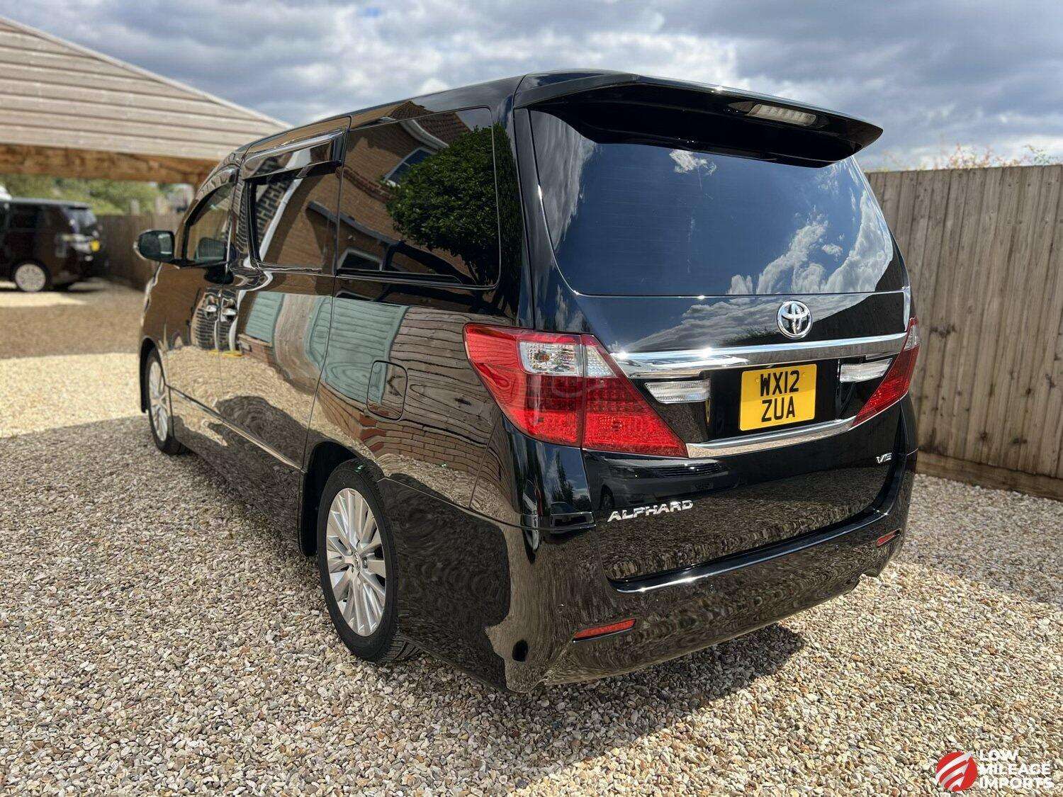 2012 TOYOTA ALPHARD 2012 TOYOTA ALPHARD