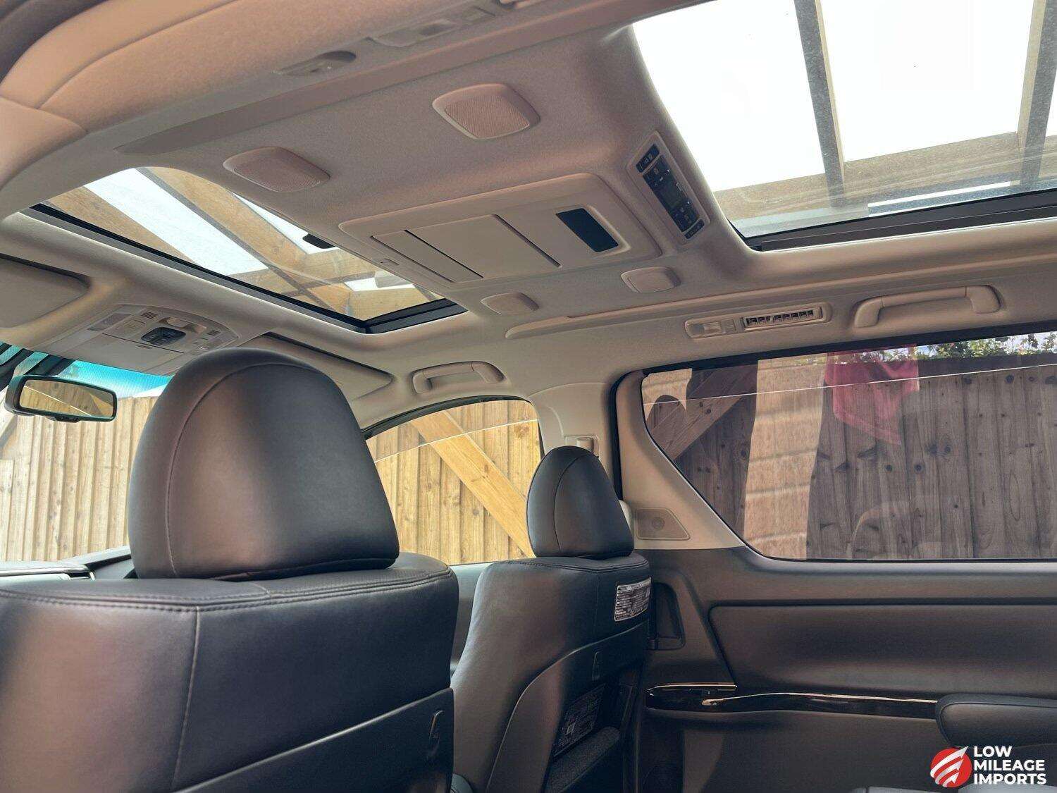 2012 TOYOTA ALPHARD 2012 TOYOTA ALPHARD