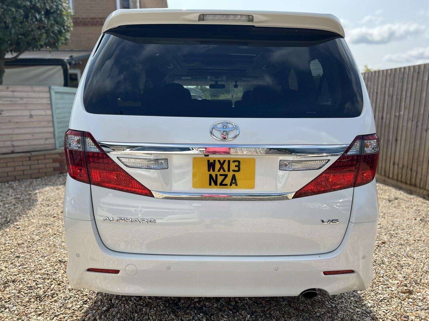 2013 TOYOTA ALPHARD 2013 TOYOTA ALPHARD