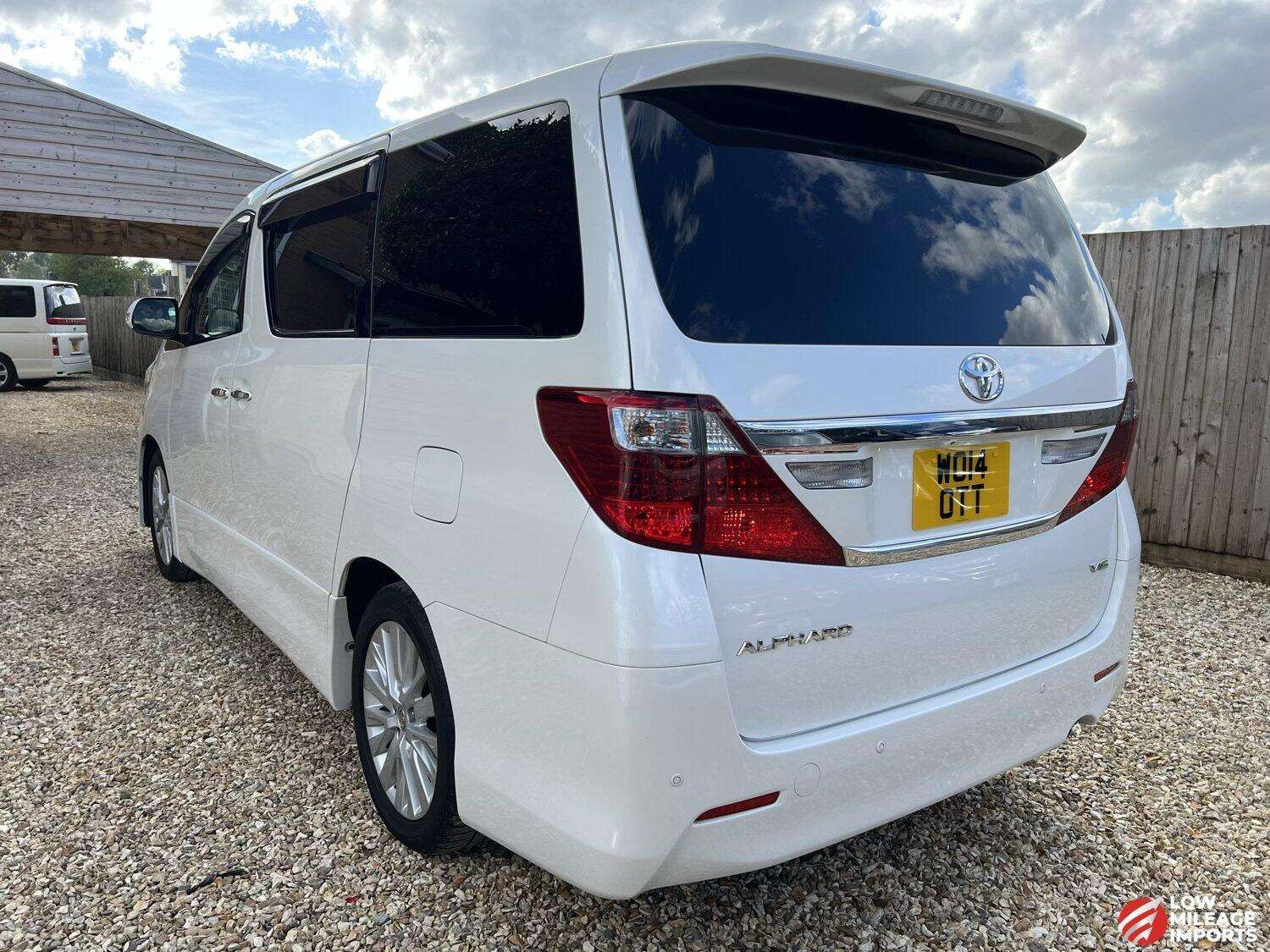2014 TOYOTA ALPHARD 2014 TOYOTA ALPHARD
