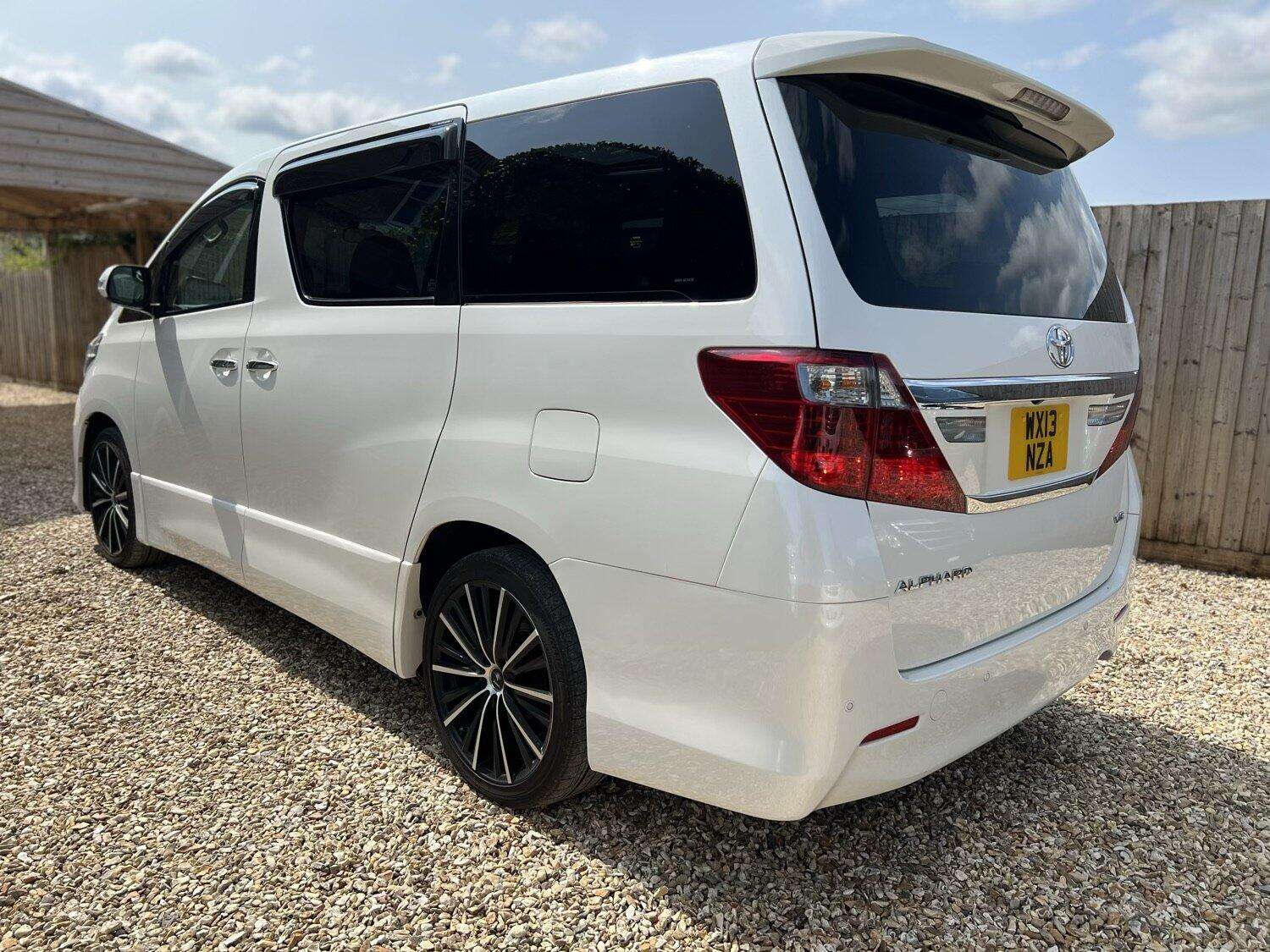 2013 TOYOTA ALPHARD 2013 TOYOTA ALPHARD