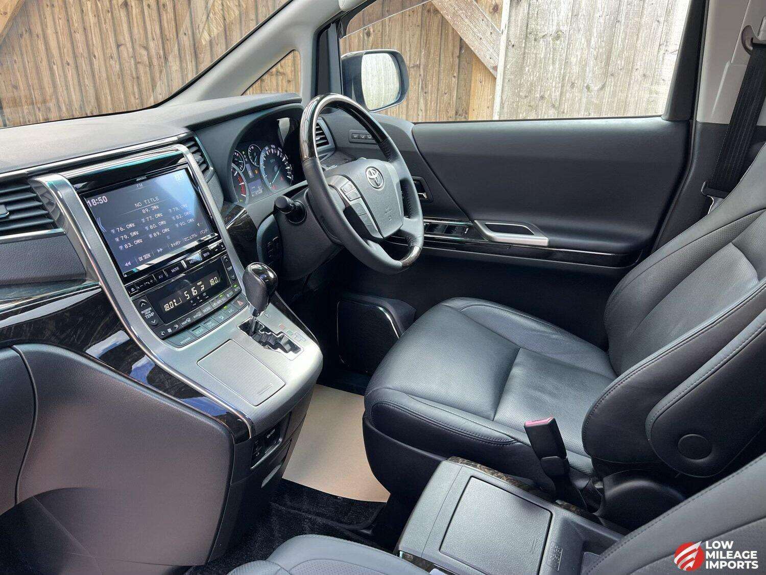 2014 TOYOTA ALPHARD 2014 TOYOTA ALPHARD