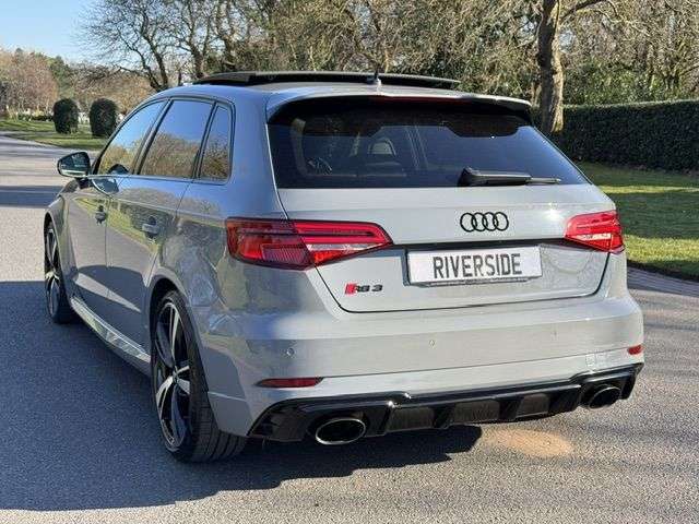 2019 AUDI RS3 2019 AUDI RS3