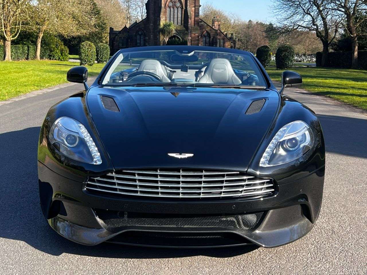 2015 ASTON MARTIN VANQUISH 2015 ASTON MARTIN VANQUISH