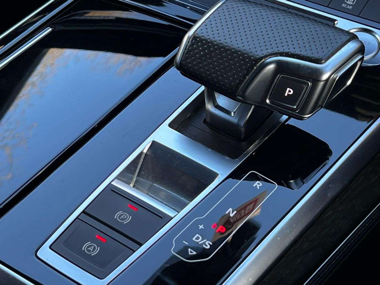 2020 AUDI Q7 2020 AUDI Q7