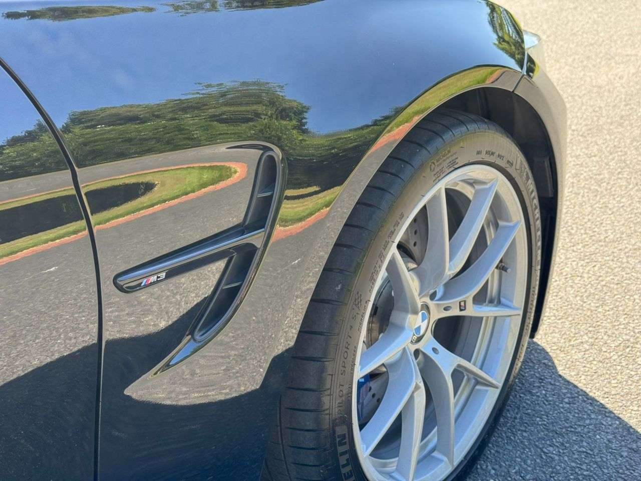 2019 BMW M3 2019 BMW M3