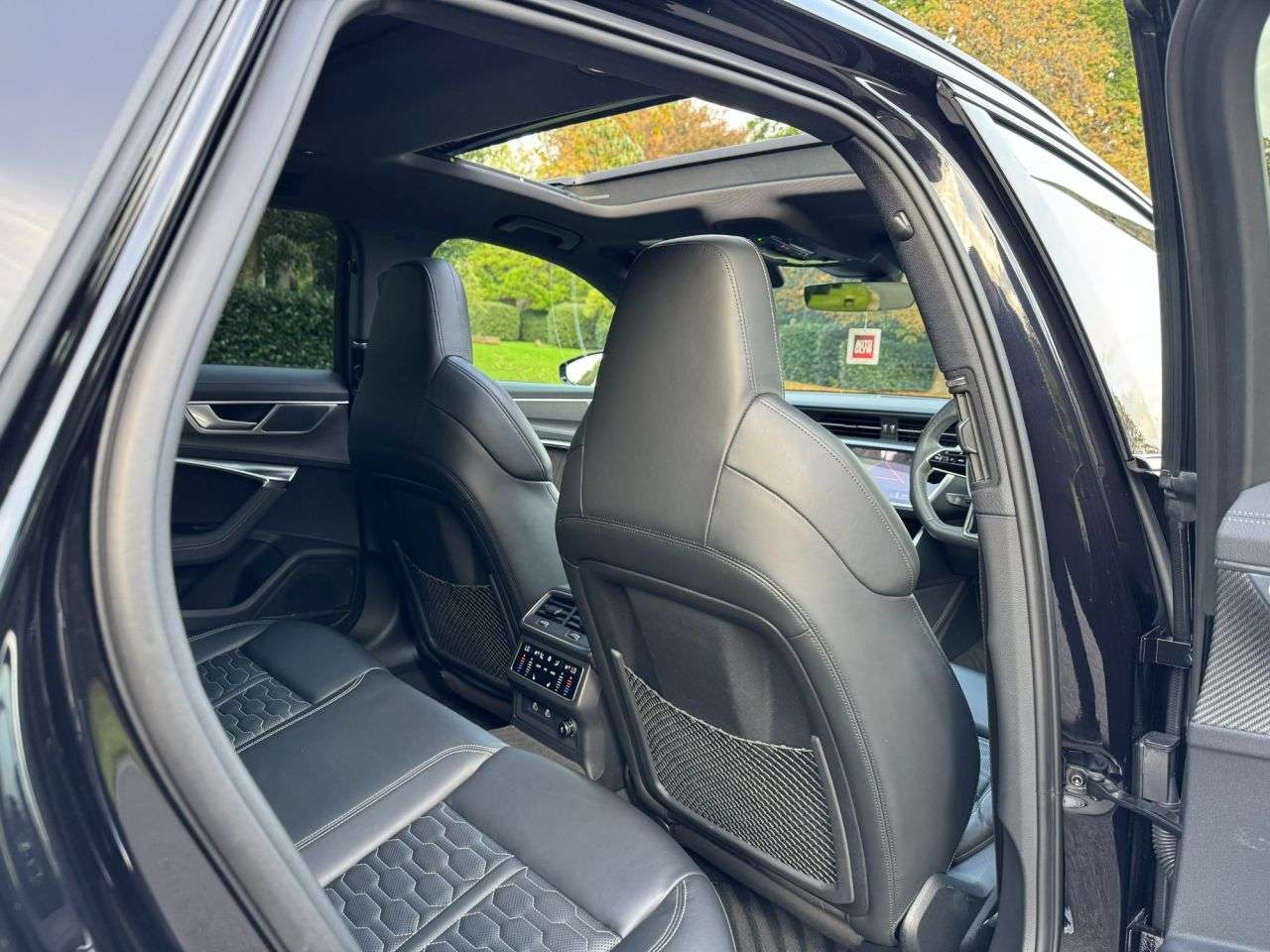 2022 AUDI RS6 AVANT 2022 AUDI RS6 AVANT