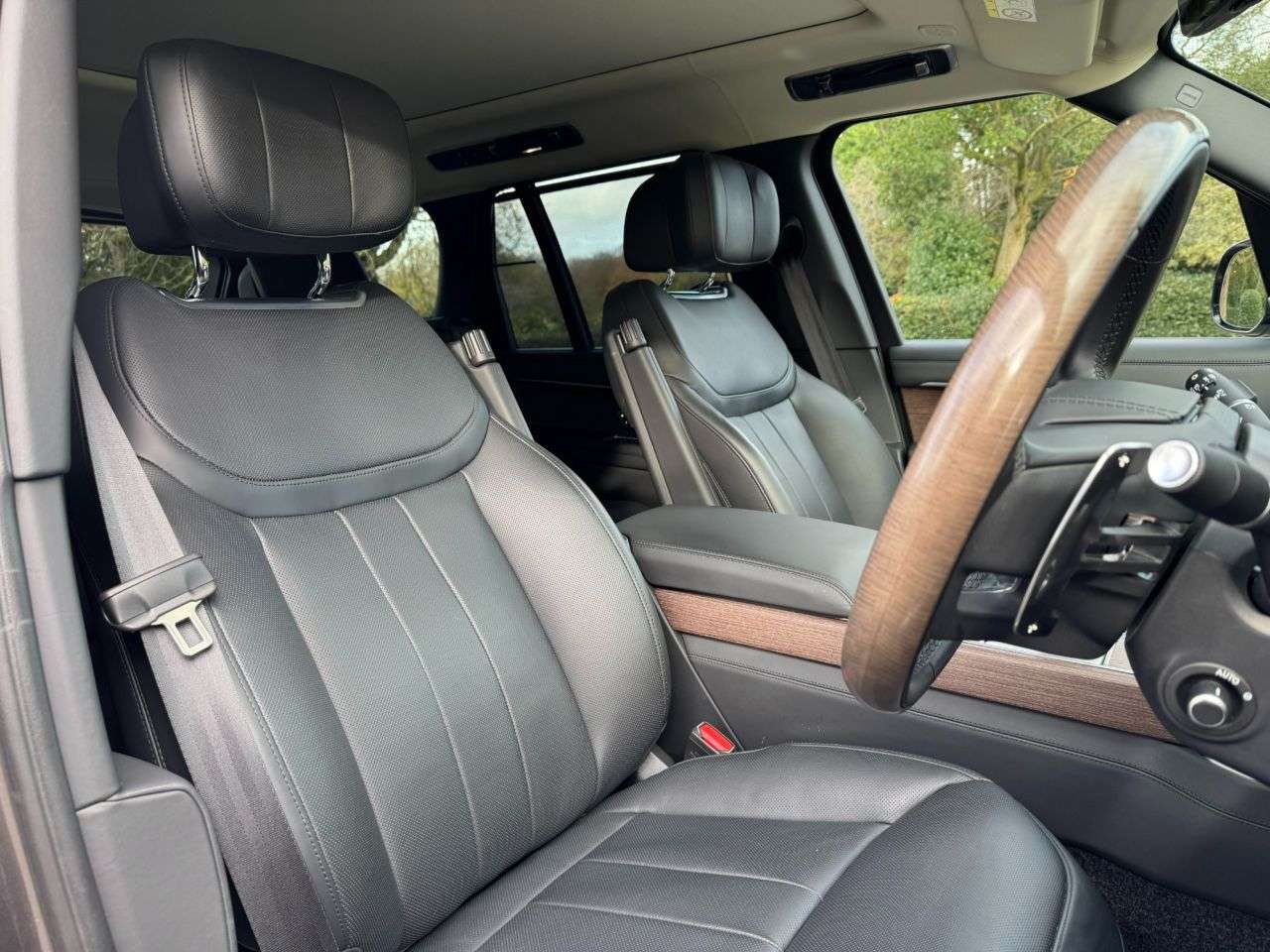 null LAND ROVER RANGE ROVER null LAND ROVER RANGE ROVER