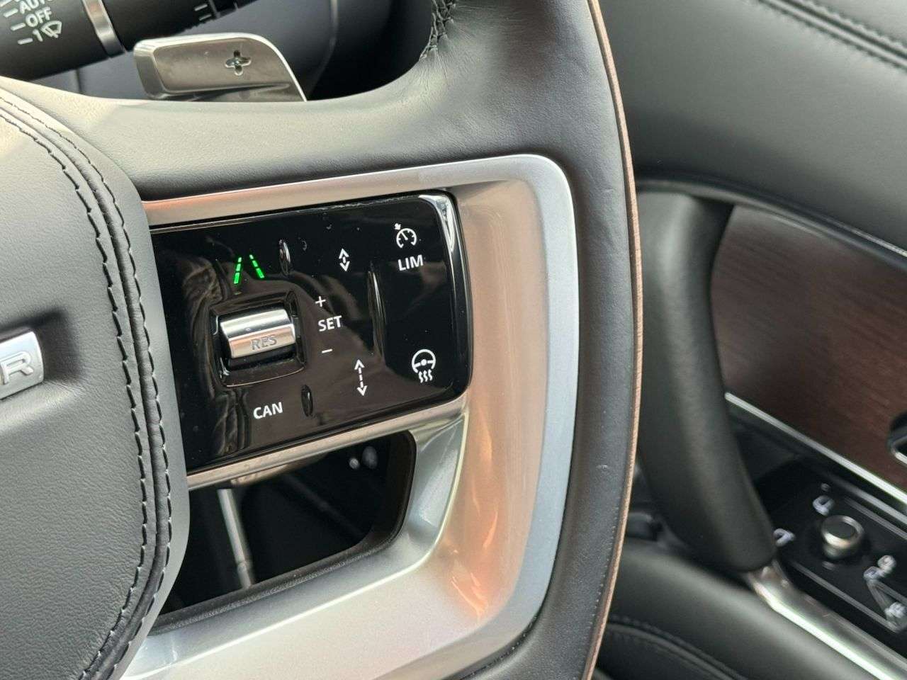 null LAND ROVER RANGE ROVER null LAND ROVER RANGE ROVER