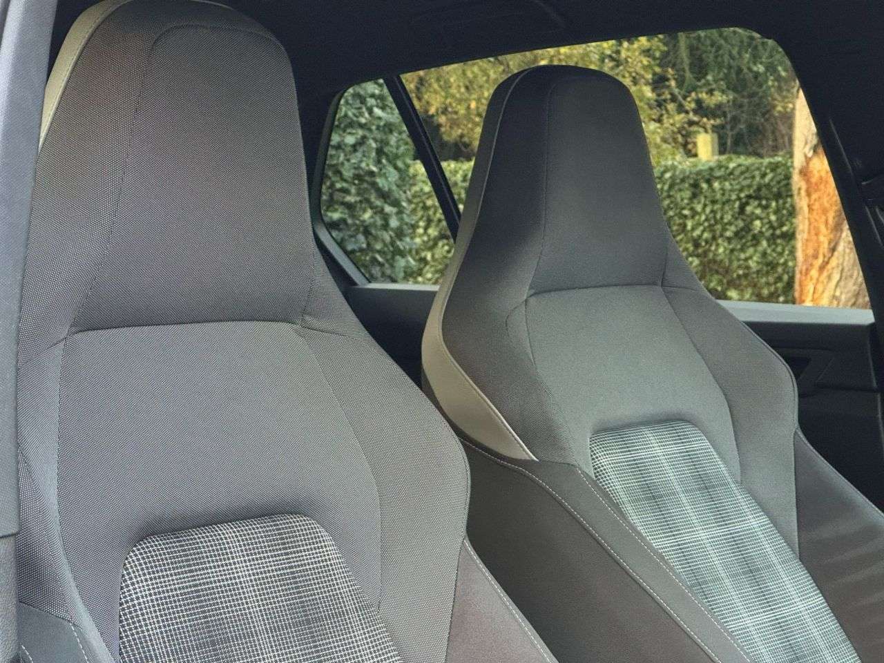 2021 VOLKSWAGEN GOLF 2021 VOLKSWAGEN GOLF