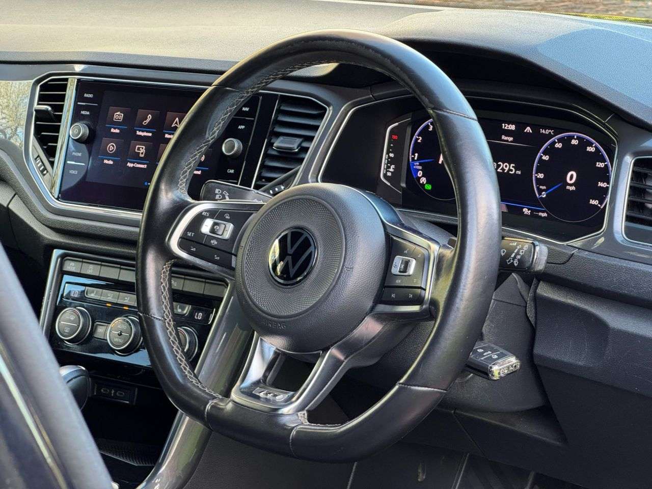 2021 VOLKSWAGEN T-ROC 2021 VOLKSWAGEN T-ROC