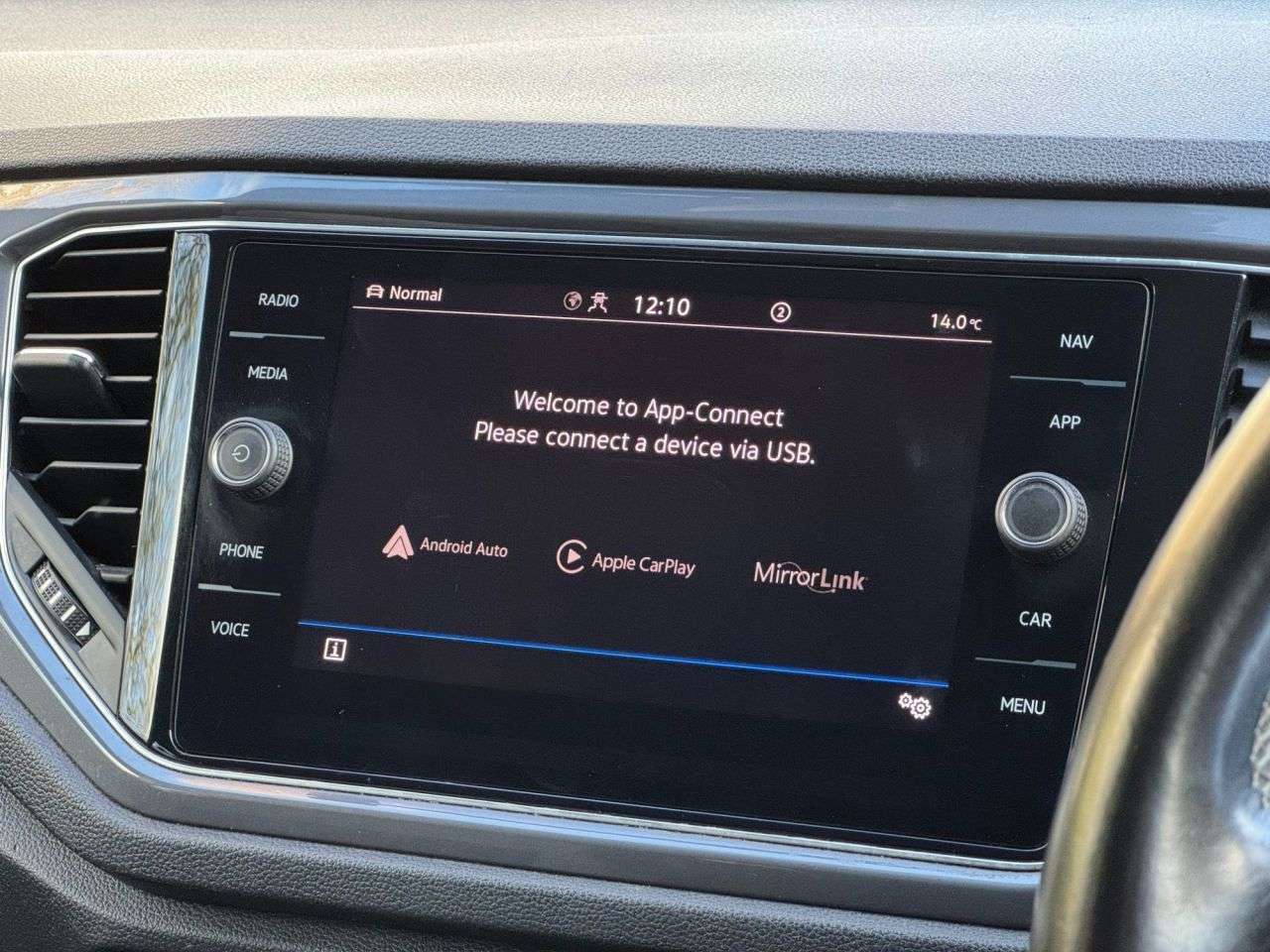 2021 VOLKSWAGEN T-ROC 2021 VOLKSWAGEN T-ROC