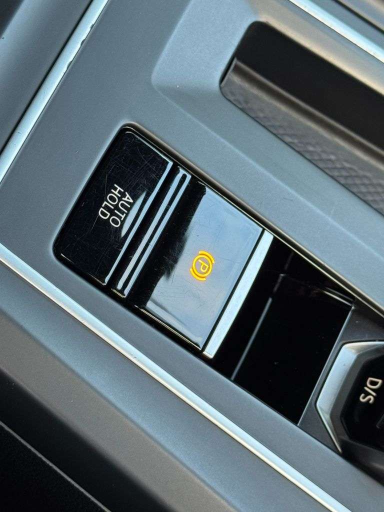 2021 VOLKSWAGEN GOLF 2021 VOLKSWAGEN GOLF