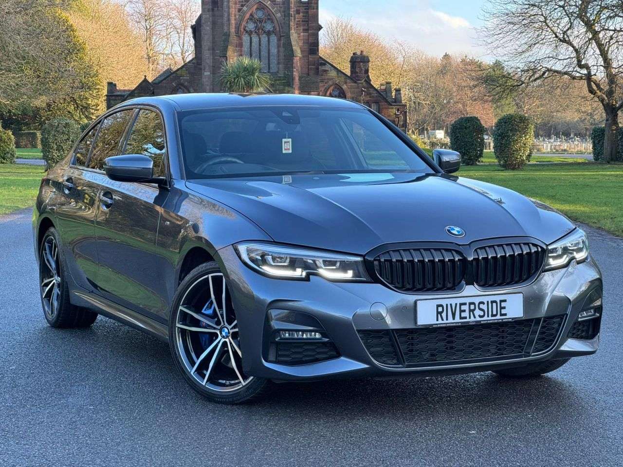 A 2020 BMW 3 SERIES 2.0 330e 12kWh M Sport Saloon 4dr Petrol Plug-in Hybrid Auto Euro 6 (s/s) ( A 2020 BMW 3 SERIES 2.0 330e 12kWh M Sport Saloon 4dr Petrol Plug-in Hybrid Auto Euro 6 (s/s) (